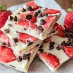 Frozen Yogurt Bark: 15-Minute Bliss 4 Frozen Yogurt Bark